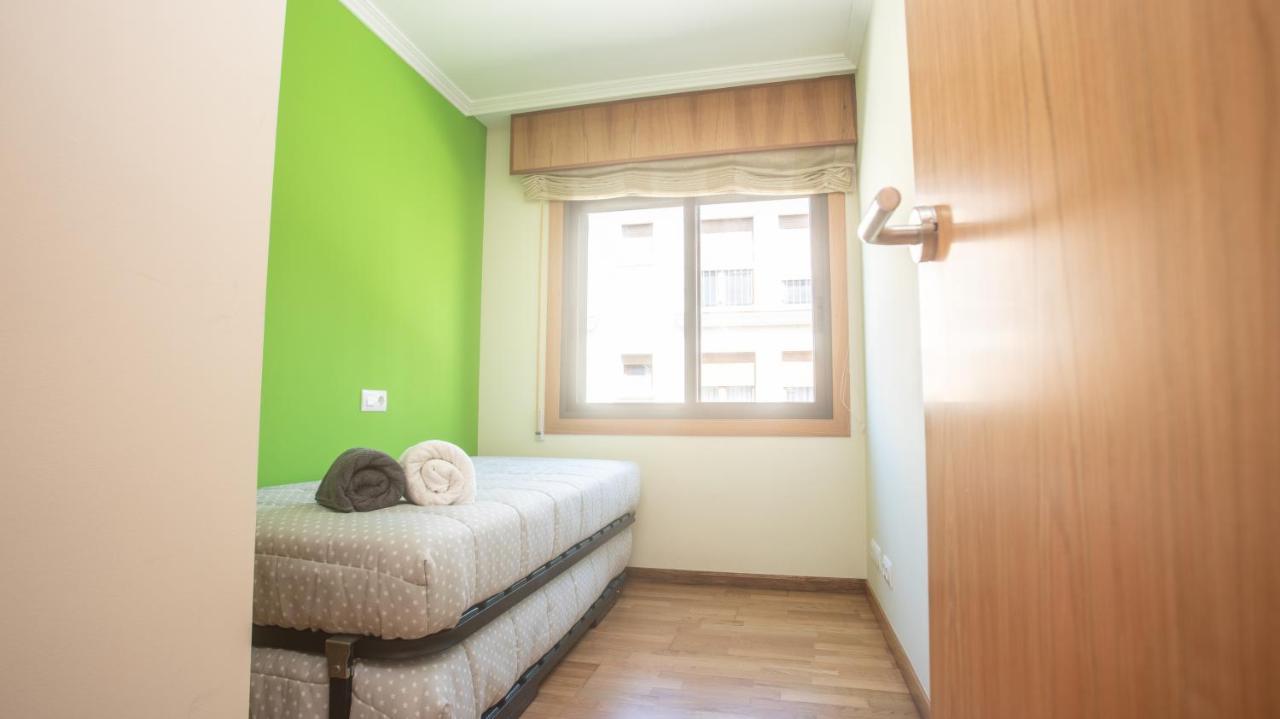 Apartamento En El Centro Con Plaza De Garaje A Guarda Extérieur photo